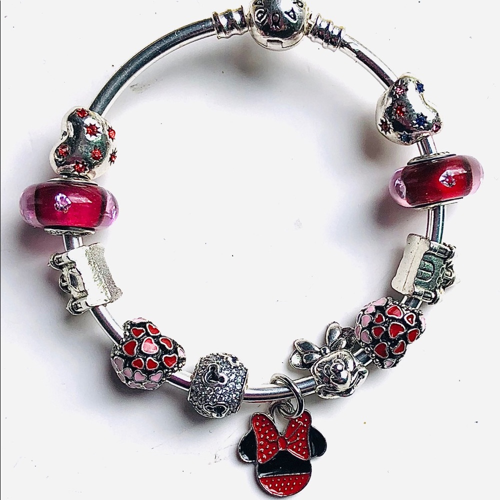 Pandora Minnie Mouse red hot love bangle